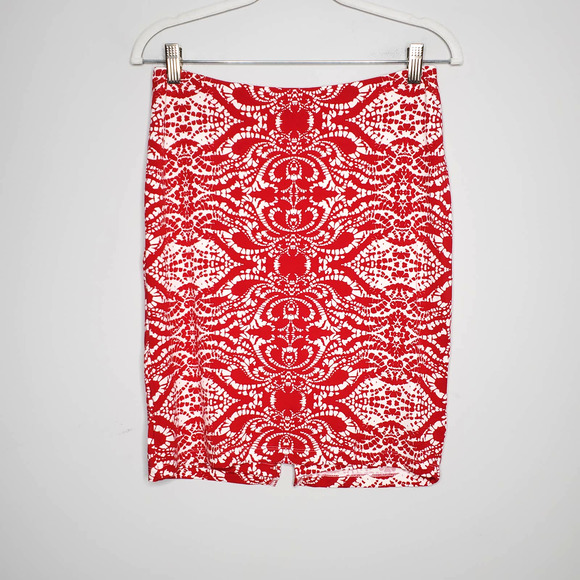 TART Red White Printed Back Zip Stretch Pencil Skirt Sz Small S - Picture 1 of 6